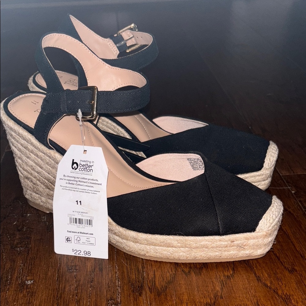 NWT Stylish Black Espadrilles